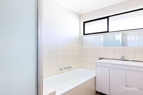 Property photo of 9/1 Rochdale Square Lalor VIC 3075