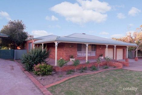 Property photo of 20 Chelsea Crescent Forbes NSW 2871