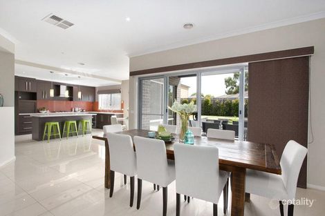 Property photo of 34 Tralee Circuit Narre Warren VIC 3805