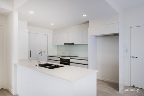 Property photo of 304/47 Hood Street Sherwood QLD 4075