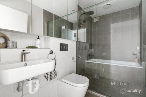 Property photo of 6A Bradford Street Bentleigh East VIC 3165