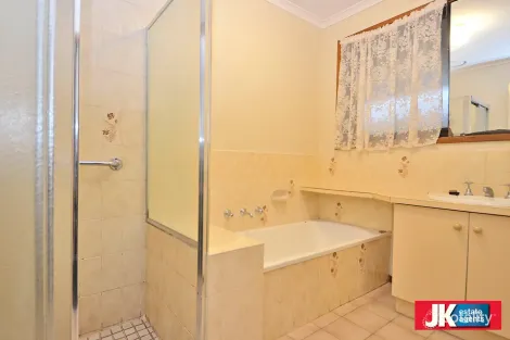 Property photo of 36 Nightingale Drive Werribee VIC 3030