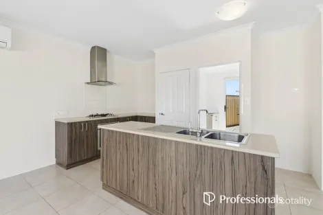 1c Kenneth Rd, High Wycombe, WA 6057