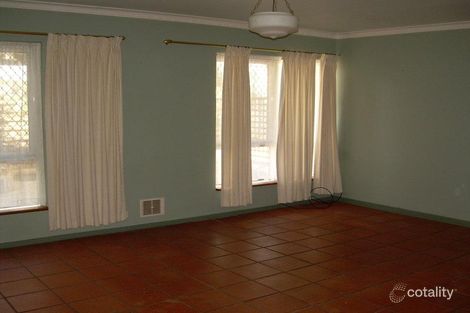 Property photo of 11 Myrtle Avenue Sorrento WA 6020
