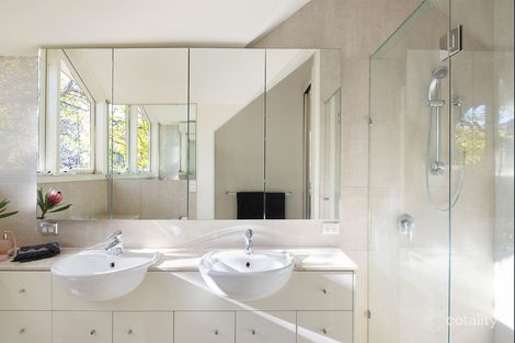 Property photo of 24 Merton Street Ivanhoe VIC 3079