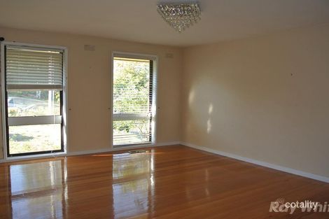 Property photo of 26 Buller Drive Glen Waverley VIC 3150