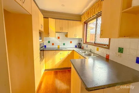 Property photo of 10/28 Coolaroo Crescent Lurnea NSW 2170