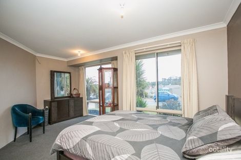 Property photo of 41 Esther Loop Wanneroo WA 6065