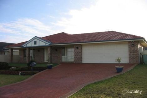 4 Dorrigo St, Woongarrah, NSW 2259