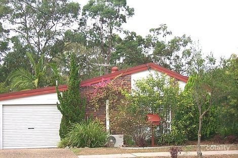 33 Emerald Dr, Regents Park, QLD 4118