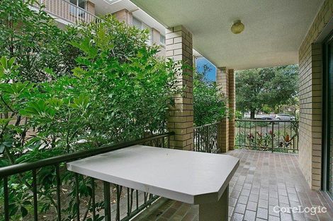 Property photo of 2/45 Chelsea Avenue Broadbeach QLD 4218