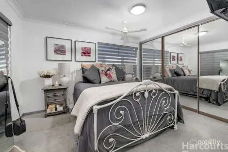 Property photo of 2/64 Mitchell Street South West Rocks NSW 2431