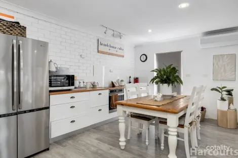 Property photo of 2/64 Mitchell Street South West Rocks NSW 2431