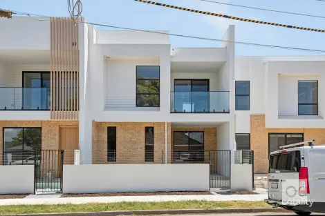 Property photo of 12 Brownlow Court Henley Beach South SA 5022