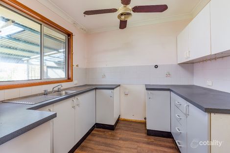 Property photo of 7 Waterbush Crescent Woodberry NSW 2322