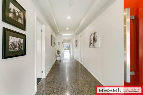 Property photo of 51 Royal Road Bonbeach VIC 3196