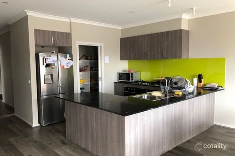 Property photo of 23 Barcelona Avenue Clyde North VIC 3978