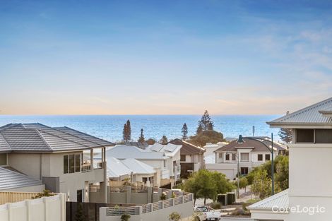 Property photo of 36 Kurrawa Way Iluka WA 6028