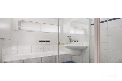 Property photo of 20 Wright Avenue Shepparton VIC 3630