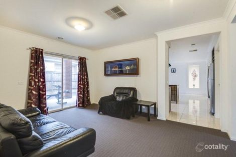 Property photo of 43 Malua Circuit Sandhurst VIC 3977
