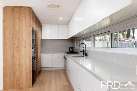 Property photo of 10 Lille Place Milperra NSW 2214