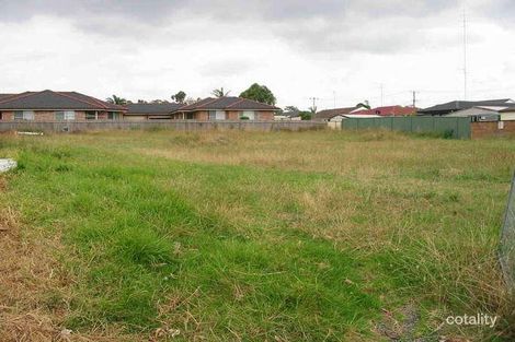 4 Paston St, Tarro, NSW 2322