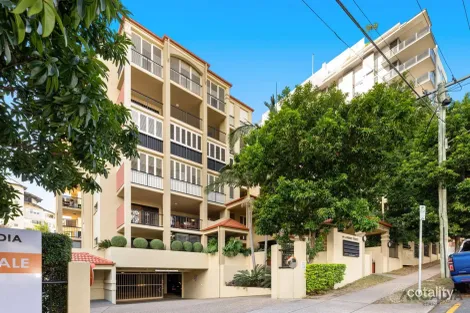 Property photo of 13/64 Lambert Street Kangaroo Point QLD 4169
