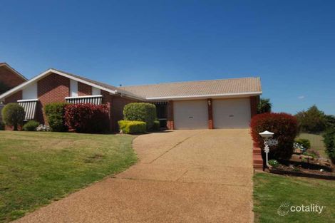 92 Henwood Ave, Kooringal, NSW 2650