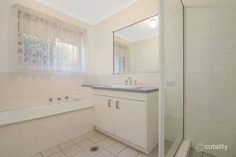 Property photo of 21 Condon Place Lavington NSW 2641