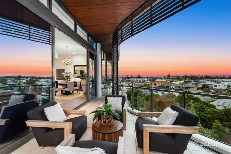 Property photo of 2401/1 Marina Promenade Paradise Point QLD 4216