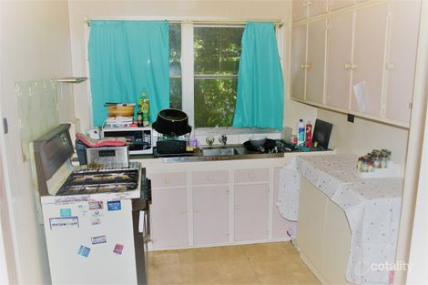 Property photo of 13 Laurina Court Doveton VIC 3177