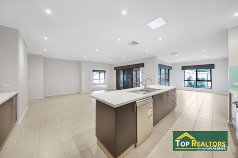 Property photo of 2 Bilbao Way Point Cook VIC 3030
