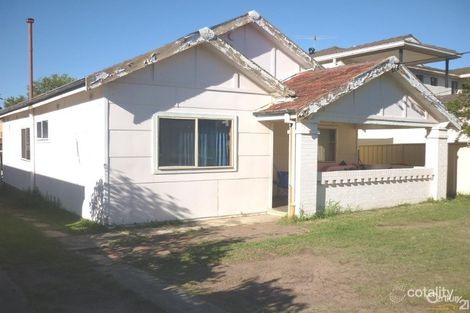 10 Chatsworth St, Fairfield, NSW 2165