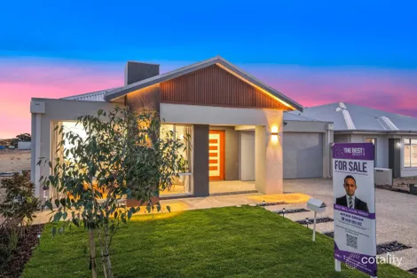 Property photo of 34 Panama Loop Haynes WA 6112