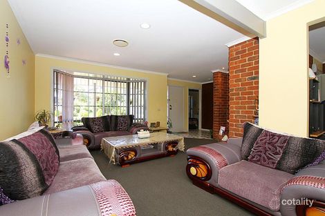 Property photo of 17 Charlotte Road Mill Park VIC 3082