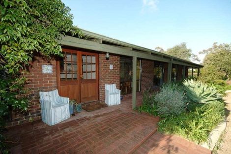 Property photo of 8 Nutbush Avenue Falcon WA 6210