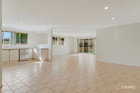 Property photo of 43 Denton Park Drive Rutherford NSW 2320