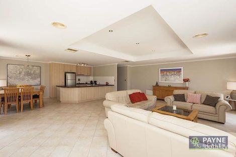 Property photo of 16 Pastrana Crescent Port Kennedy WA 6172