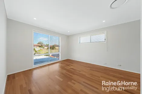 Property photo of 178 Longhurst Road Minto NSW 2566