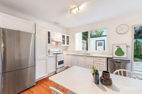 Property photo of 10 Turnbull Grove Northcote VIC 3070
