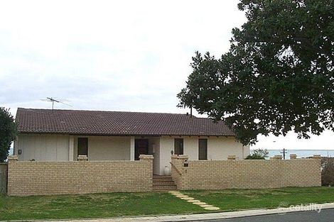 3 Belhus Dr, Trigg, WA 6029