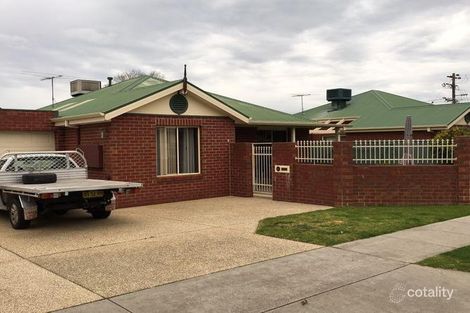 2/438 Kotthoff St, Lavington, NSW 2641