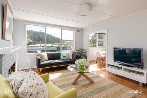 Property photo of 1/3 Nilpena Street Mornington TAS 7018