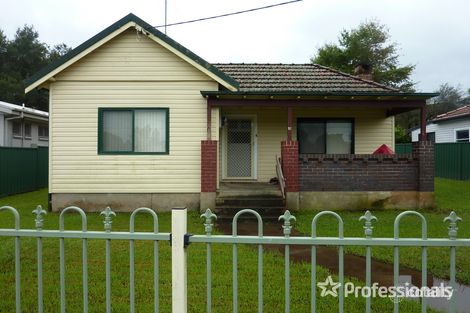 Property photo of 32 Railway Terrace Riverstone NSW 2765