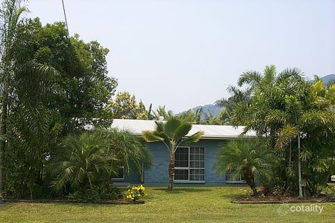 11 Dunbar St, Mooroobool, QLD 4870