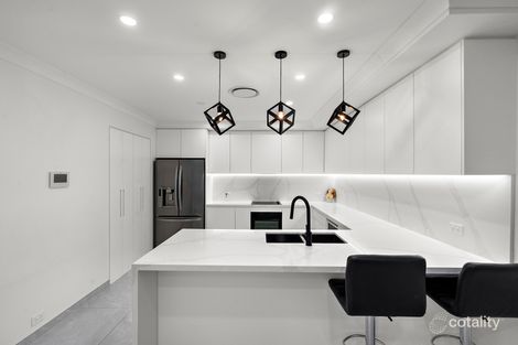 Property photo of 7 Hoyle Place Greenfield Park NSW 2176