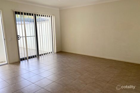 Property photo of 112/2 Catalina Way Upper Coomera QLD 4209