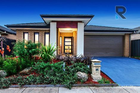 26 Cradle Mountain Dr, Craigieburn, VIC 3064