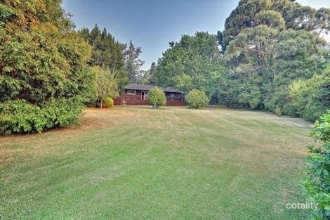 Property photo of 11 Avon Road Avonsleigh VIC 3782