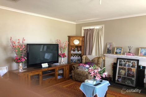 Property photo of 17 Malla Avenue Robinvale VIC 3549